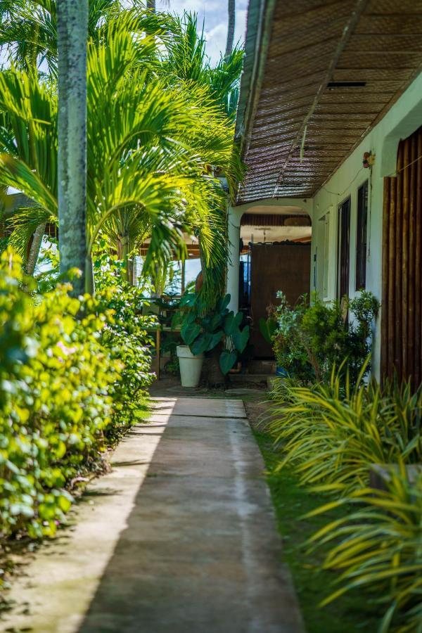 Charisma Beach Resort Siquijor Exterior photo